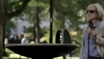 Sexy bhabhi blouse down Boobs touching