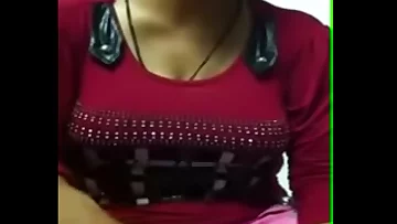BHABHI SHOWS BOOBS N HANDJOB HINDI AUDIO