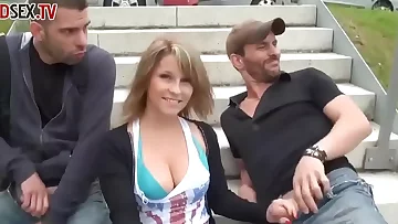 Sexy Bhabhi With Devar-https://www.delhicitybabes.com/