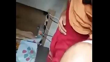 College girls and bhabhi comment on the topic