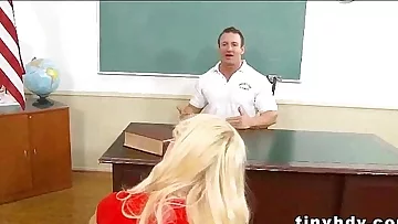 Teenie latina pussy 91